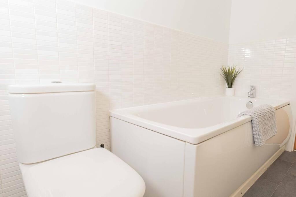 Beautiful 2 Bed In Central Birmingham: A Hidden Gem! المظهر الخارجي الصورة
