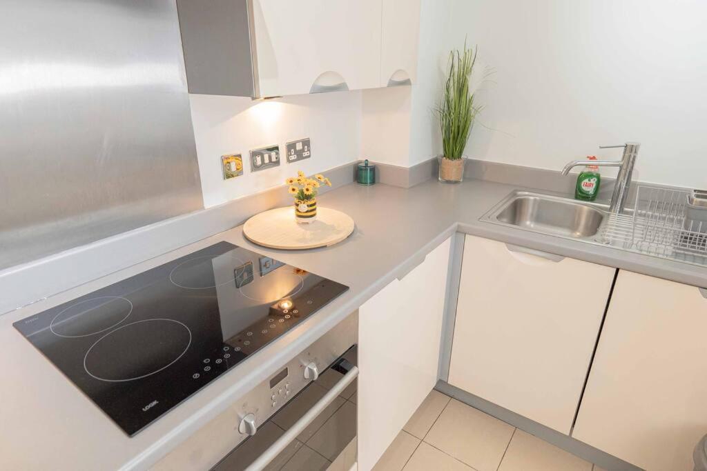 Beautiful 2 Bed In Central Birmingham: A Hidden Gem! المظهر الخارجي الصورة